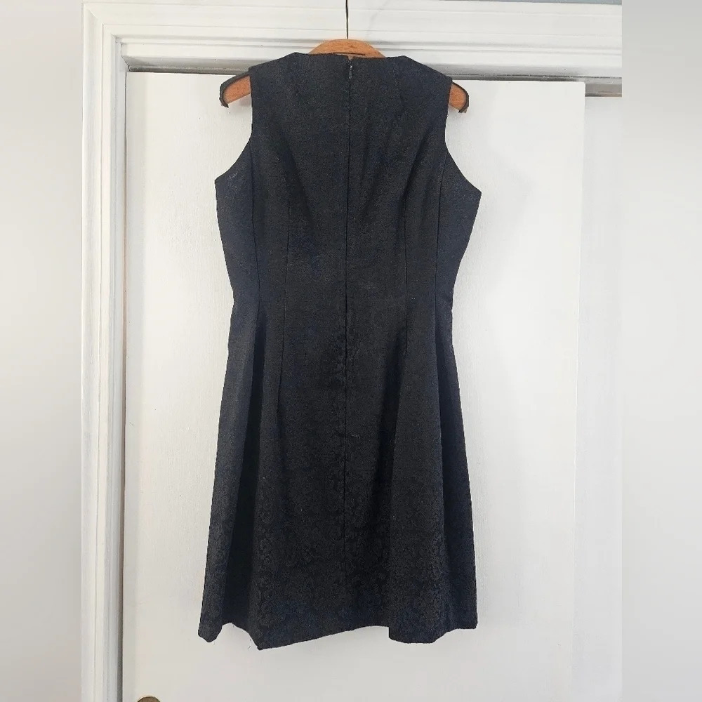 New York & Company Eva Mendes Classic Little Black Sleeveless 4 Aline Dress - Picture 3 of 10